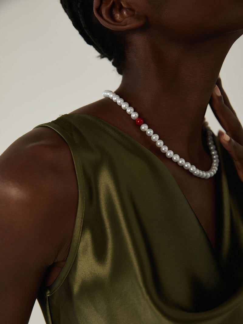 「CLASSIC」18" PEARL NECKLACE — LARGE CLASP