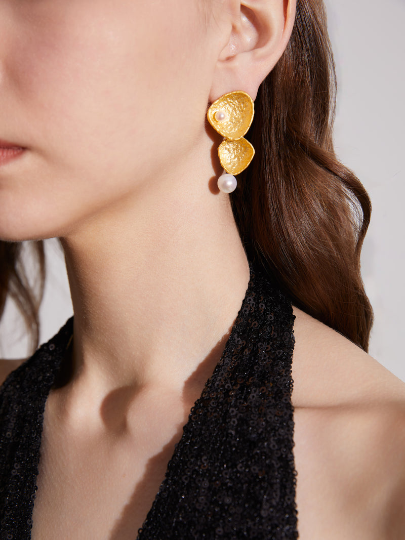 「CLASSIC」Golden Foliage Pearl Earrings