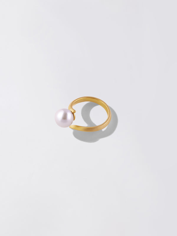 「CLASSIC」Dainty Pearl Ring