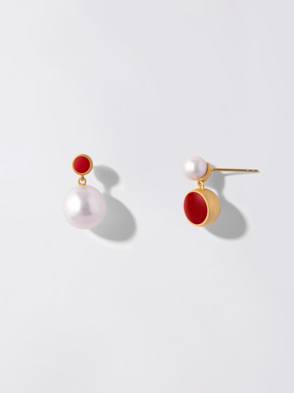「CLASSIC」Enamel Asymmetrical Pearl Earrings