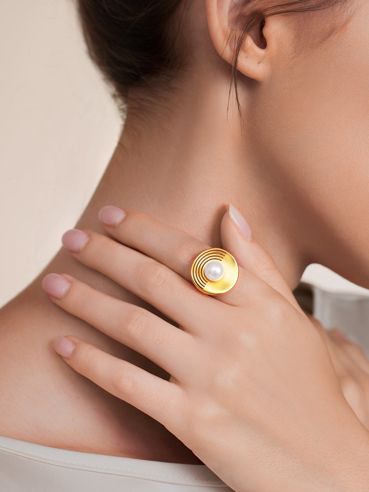 Ripple Pearl Ring