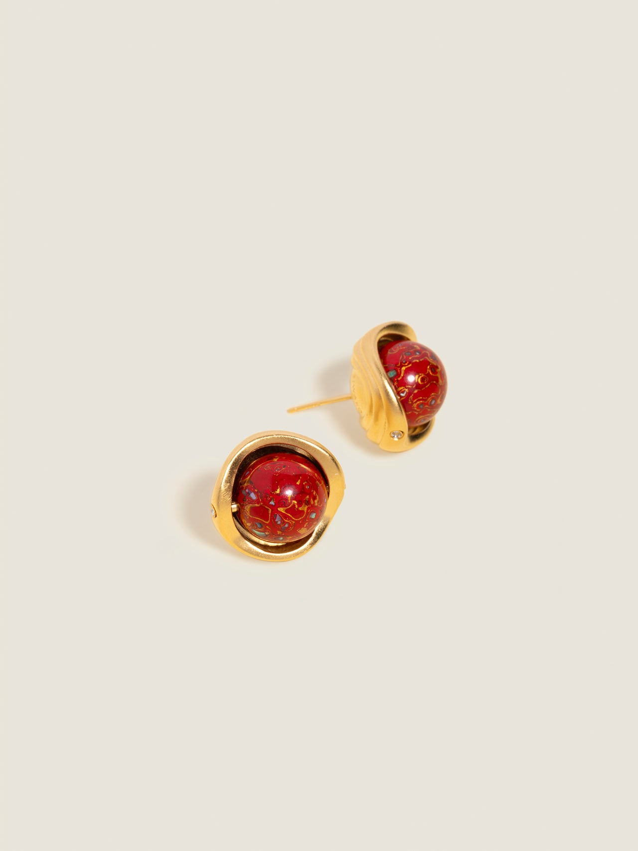 Hikari Dawn Studs