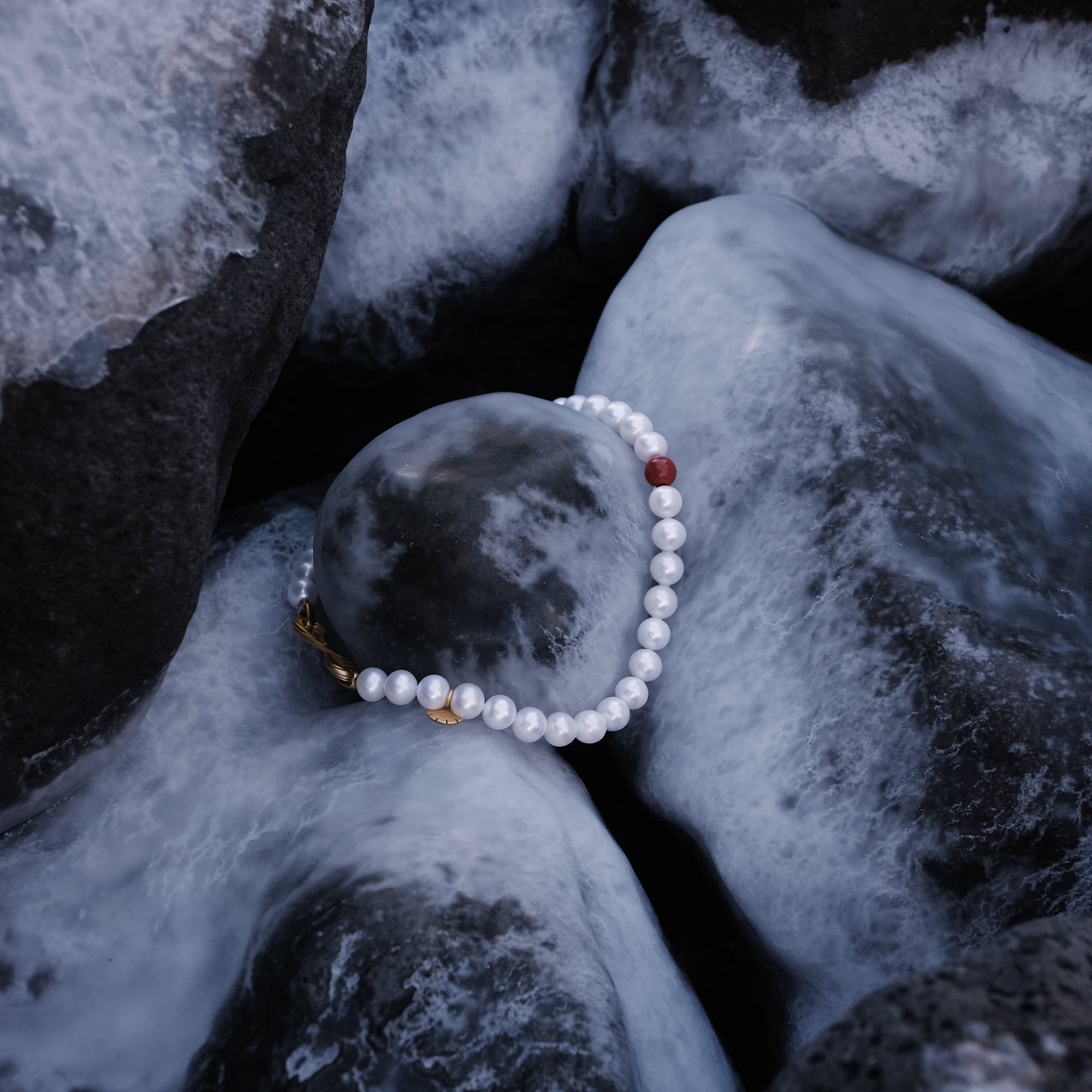 BIWAKO Jewelry | Japanese Modern Pearl Heirloom, founded in 1976 BIWAKO Jewelry | Japanese Modern Pearl Heirloom, founded in 1976